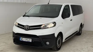 TOYOTA Proace