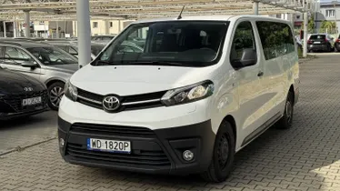 TOYOTA Proace