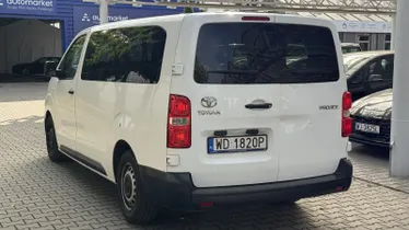 TOYOTA Proace