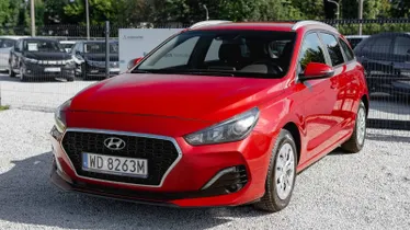 HYUNDAI i30
