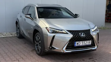 LEXUS UX