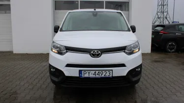 TOYOTA Proace City
