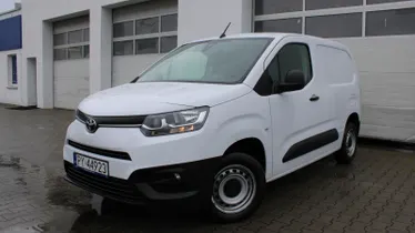 TOYOTA Proace City