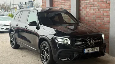 MERCEDES-BENZ GLB