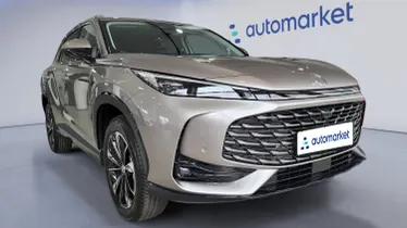 MG HS