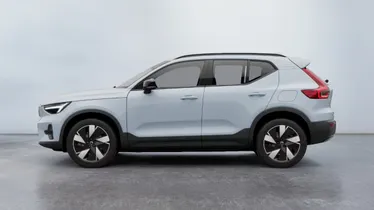 VOLVO EX40