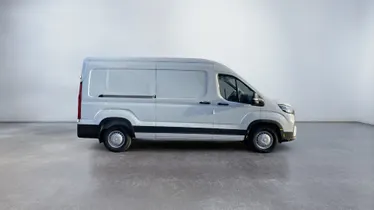 MAXUS Deliver 9