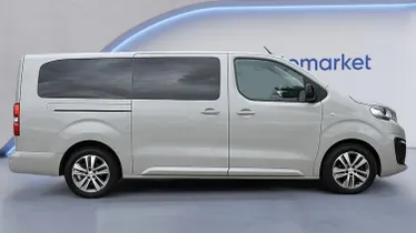 PEUGEOT Traveller