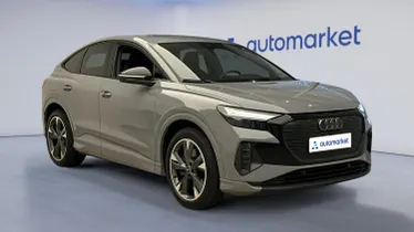 AUDI Q4