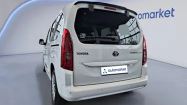 TOYOTA Proace City Verso