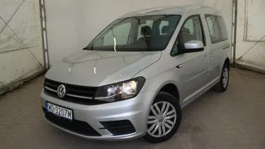 VOLKSWAGEN Caddy osobowy