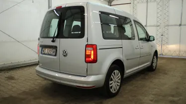 VOLKSWAGEN Caddy osobowy