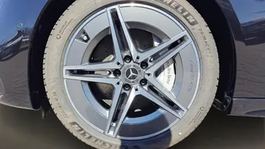 MERCEDES-BENZ C Klasa