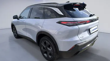 BAIC Beijing 5