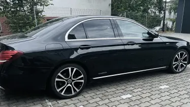 MERCEDES-BENZ E Klasa