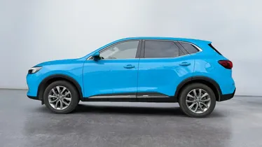 MG HS
