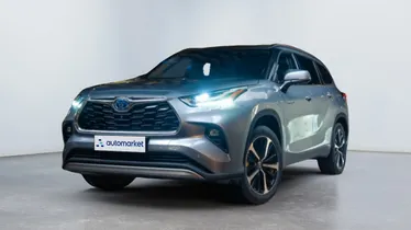 TOYOTA Highlander