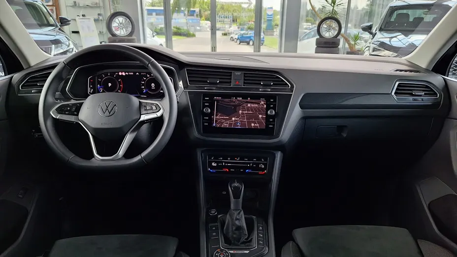 VOLKSWAGEN Tiguan Tiguan 2.0 TSI 4Mot. Elegance DSG
