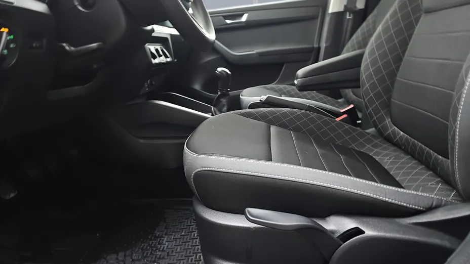 SKODA Fabia Fabia 1.0 TSI Ambition