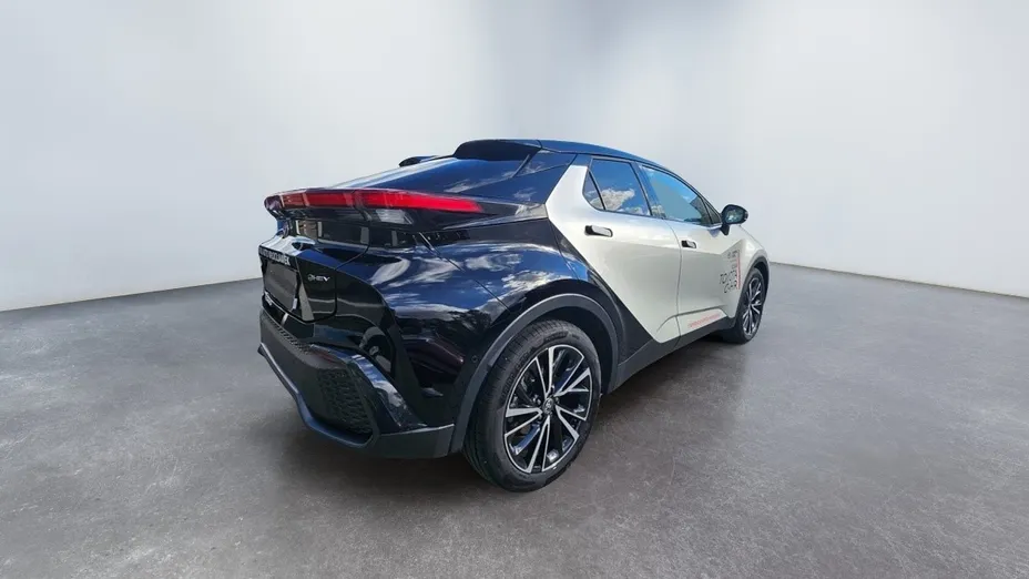 TOYOTA C-HR C-HR 2.0 Hybrid Dynamic Force Executive Premiere Edition
