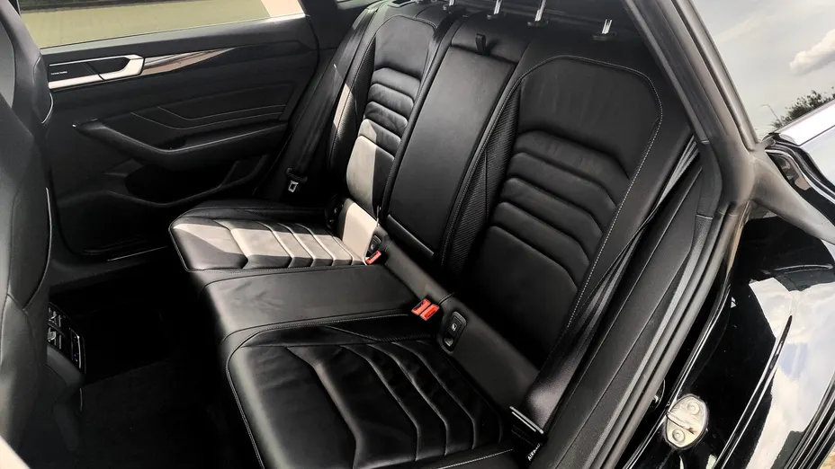VOLKSWAGEN Arteon Arteon 2.0 TDI 4Motion R-Line DSG