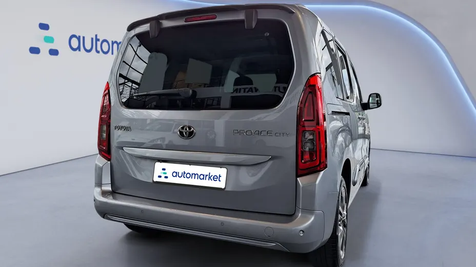 TOYOTA Proace City Verso Proace City Verso 1.5 D-4D Family