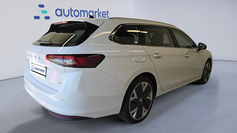 SKODA Superb Superb 2.0 TDI SCR 4x4 Selection DSG