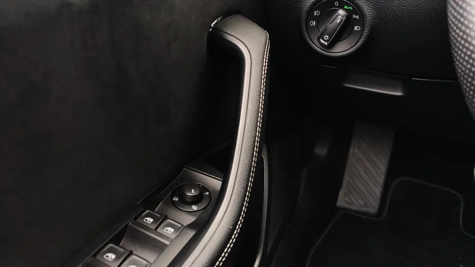 SKODA Superb Superb 2.0 TSI 4x4 Sportline DSG
