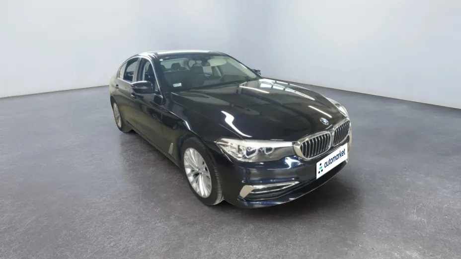 BMW Seria 5 530e iPerformance xDrive Luxury Line sport-aut