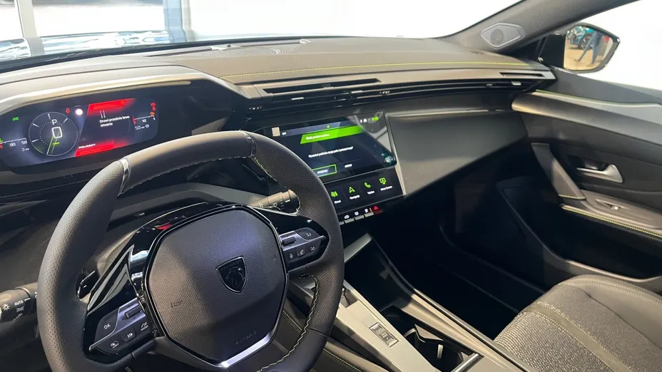 PEUGEOT 408 408 1.2 PureTech mHEV GT S&S e-DSC6 Nowy