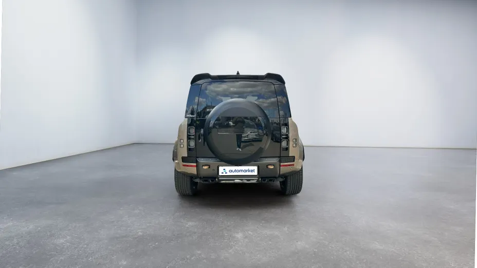LAND ROVER Defender Defender 110 4.4 P635 V8 mHEV Octa
