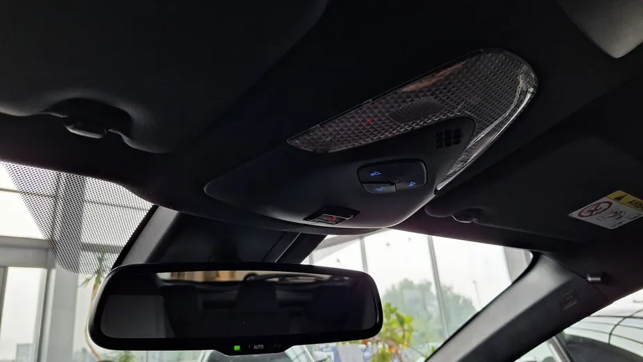 TOYOTA C-HR C-HR 2.0 Hybrid Style