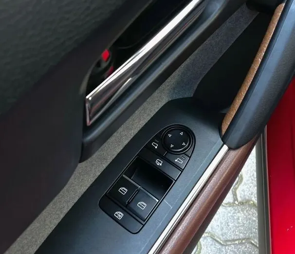 MAZDA MX-30 MX-30 35.5kWh Makoto