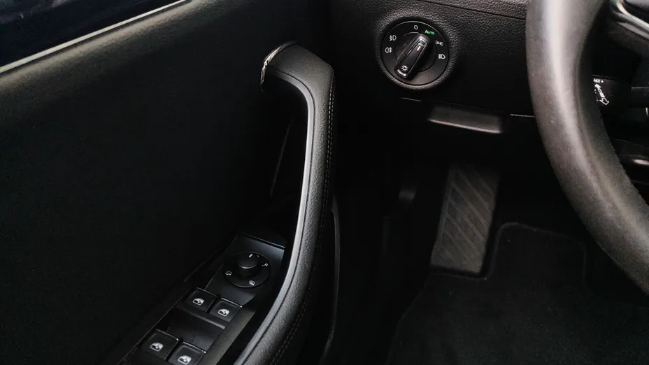 SKODA Superb Superb 2.0 TDI SCR L&K DSG