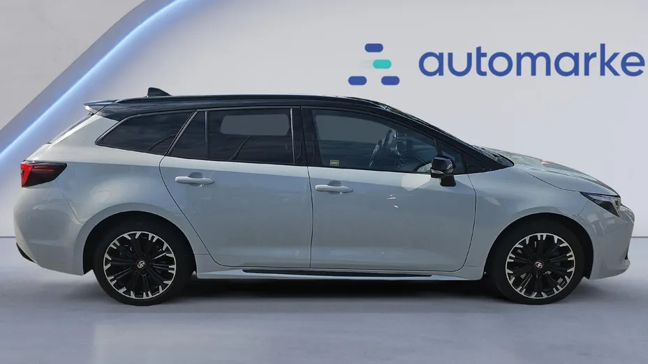 TOYOTA Corolla Corolla 2.0 Hybrid GR Sport