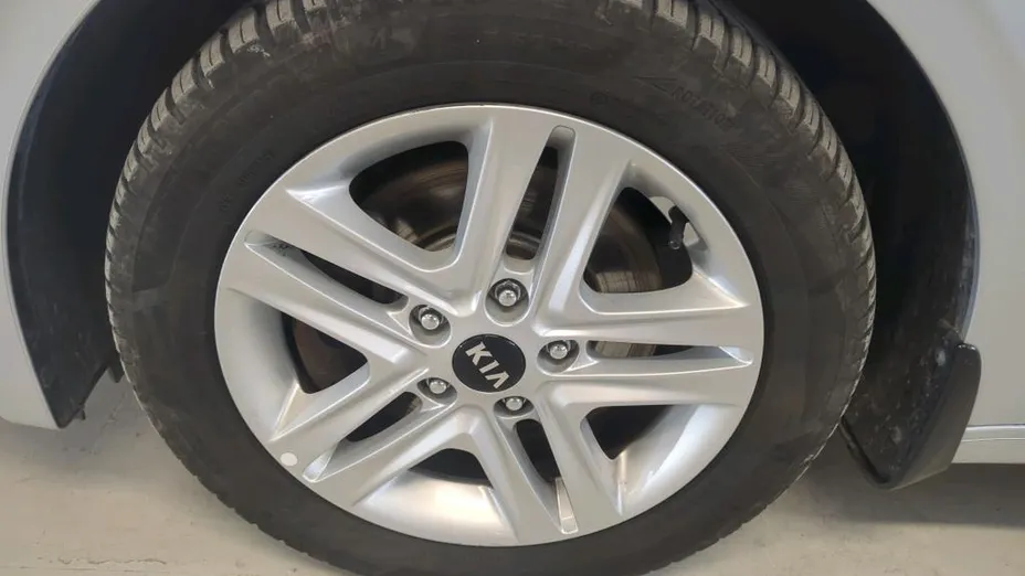 KIA Cee'd Ceed 1.6 CRDi mHEV M