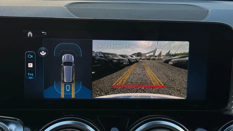 MERCEDES-BENZ GLB GLB 200 AMG Line 7G-DCT