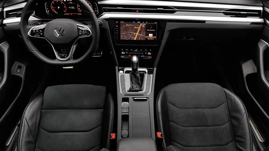 VOLKSWAGEN Arteon Arteon 2.0 TDI R-Line DSG