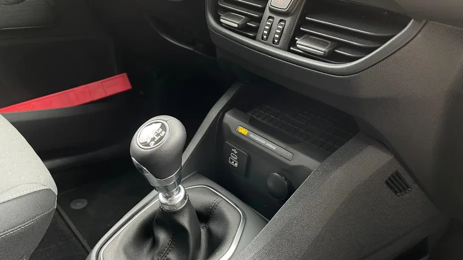 FORD Tourneo Courier Tourneo Courier 1.0 EcoBoost Titanium Nowy