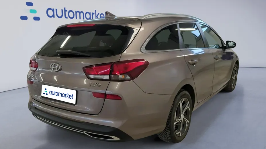 HYUNDAI i30 i30 1.5 T-GDI 48V Comfort DCT