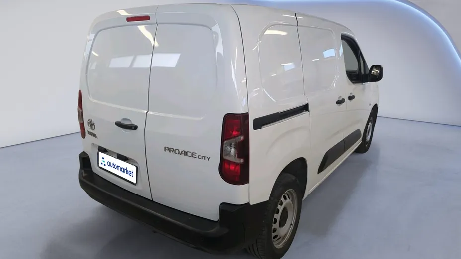 TOYOTA Proace City Proace City 1.5 D-4D Standard 2,3t Active