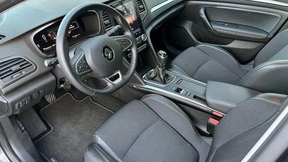 RENAULT Megane Megane 1.3 TCe Techno