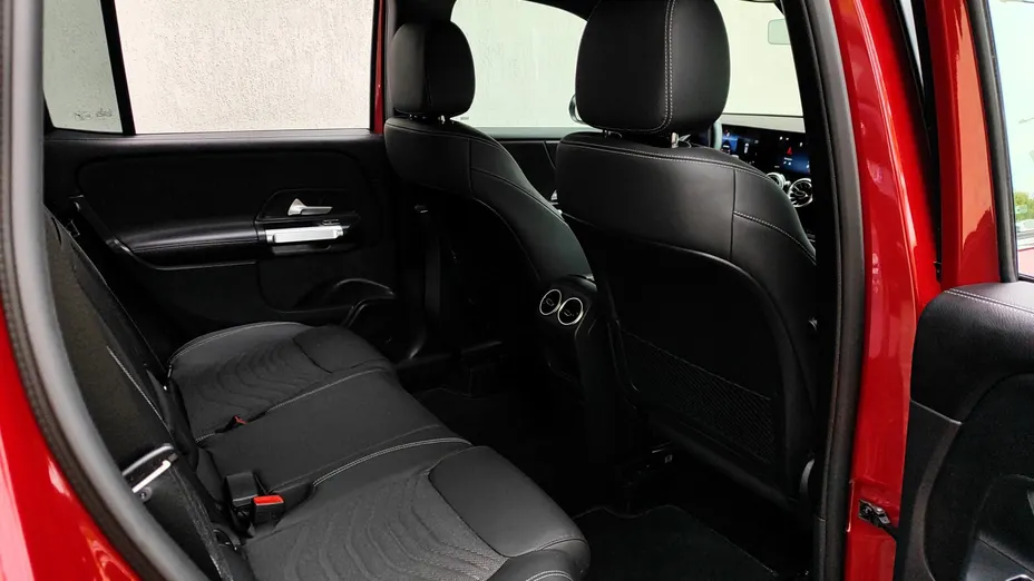 MERCEDES-BENZ GLB GLB 200 mHEV Progressive 7G-DCT