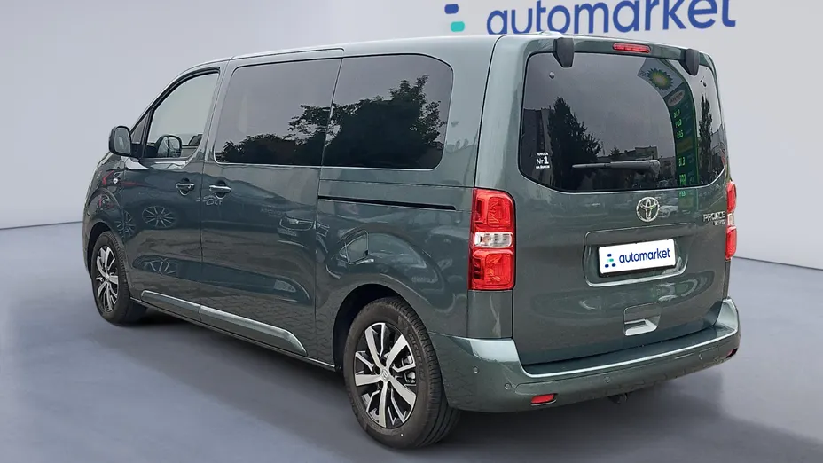 TOYOTA Proace Verso Proace Verso 2.0 D4-D Medium VIP aut