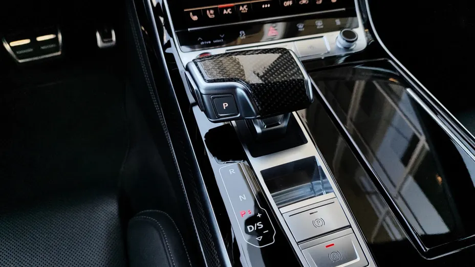 AUDI A8 S8 TFSI mHEV Quattro Tiptr.
