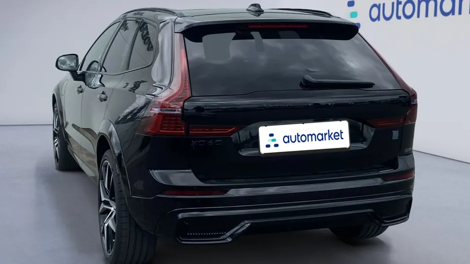 VOLVO XC60 XC60 T8 Plug-In Hybrid AWD Polestar Engineered aut