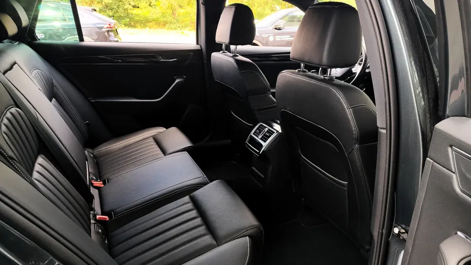 SKODA Superb Superb 2.0 TDI SCR L&K DSG