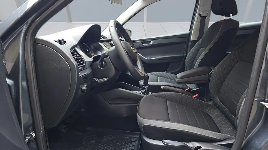 SKODA Fabia Fabia 1.0 TSI Ambition