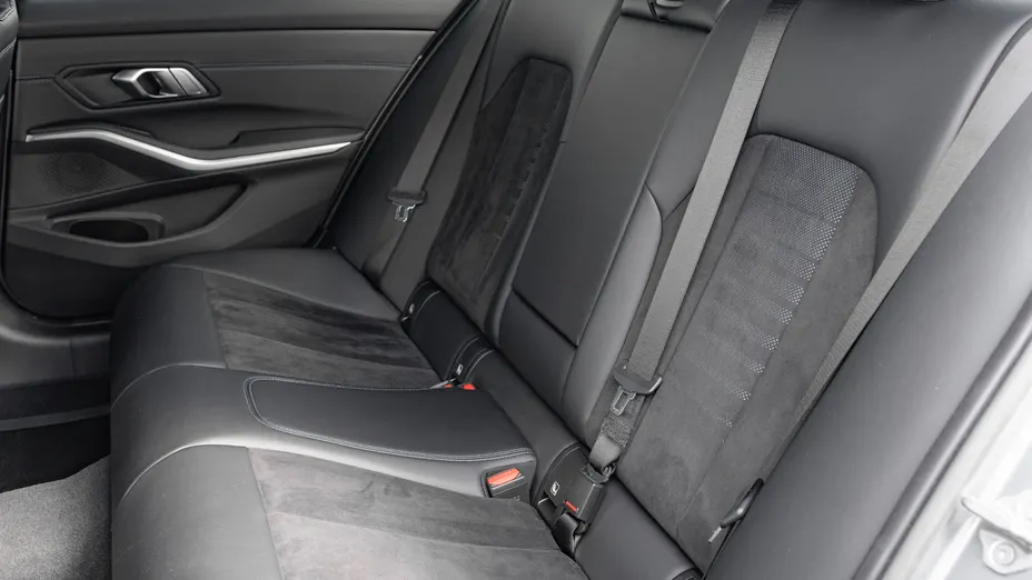 BMW Seria 3 320d xDrive mHEV M Sport sport-aut