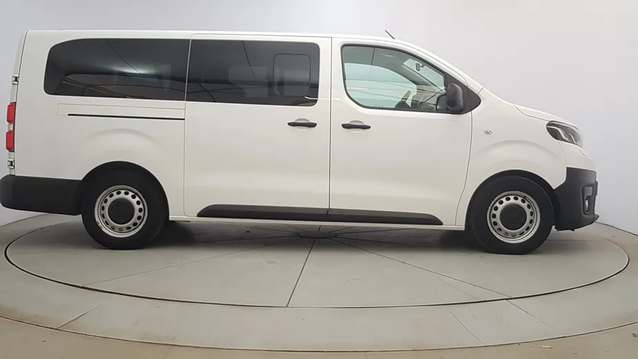 TOYOTA Proace Proace Kombi 2.0 D-4D Long 2,8t